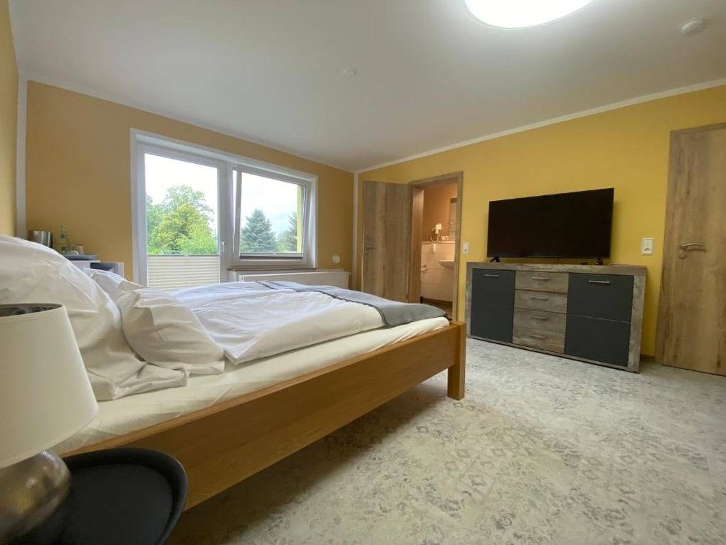 23 m&sup2; Privatzimmer 1 Schlafzimmer 2 G&auml;ste