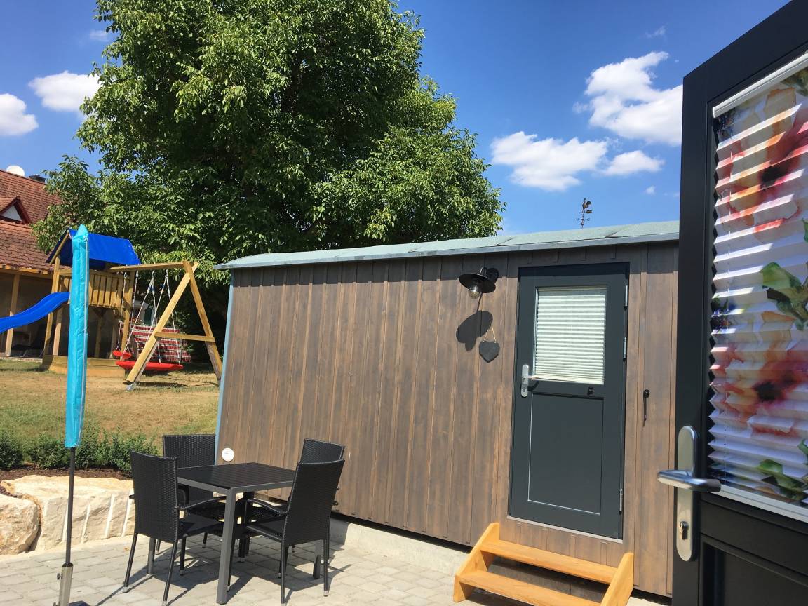 17 M² Ferienwohnung ∙ 1 Schlafzimmer ∙ 2 Gäste - Gunzenhausen