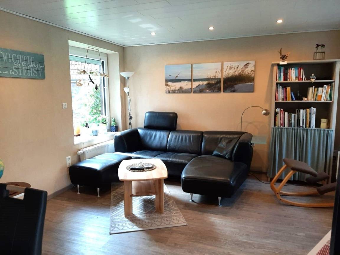 80 m² Ferienhaus ∙ 2 Schlafzimmer ∙ 4 Gäste – Bild 2