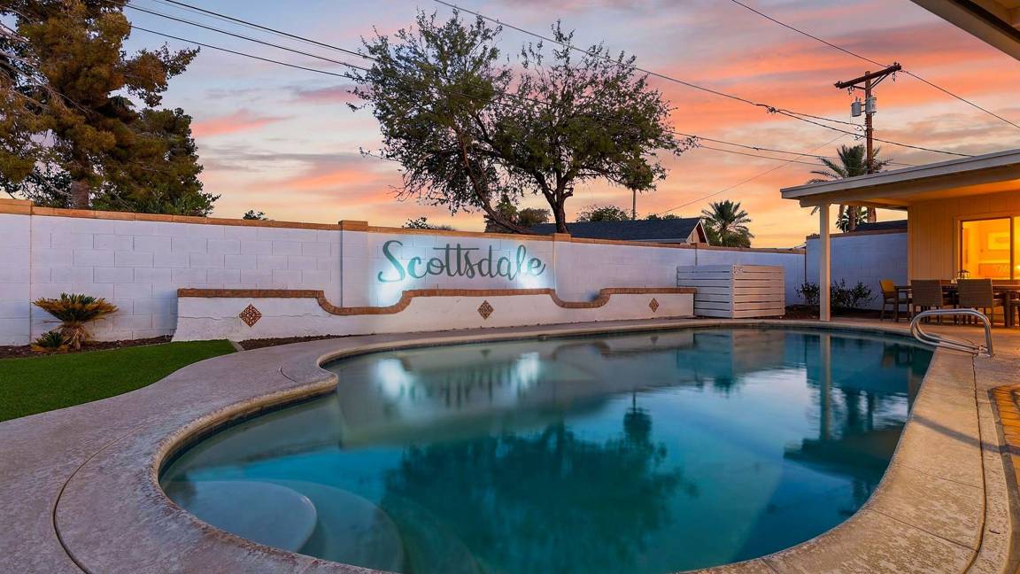 169 M² House ∙ 4 Bedrooms ∙ 14 Guests - Tempe, AZ