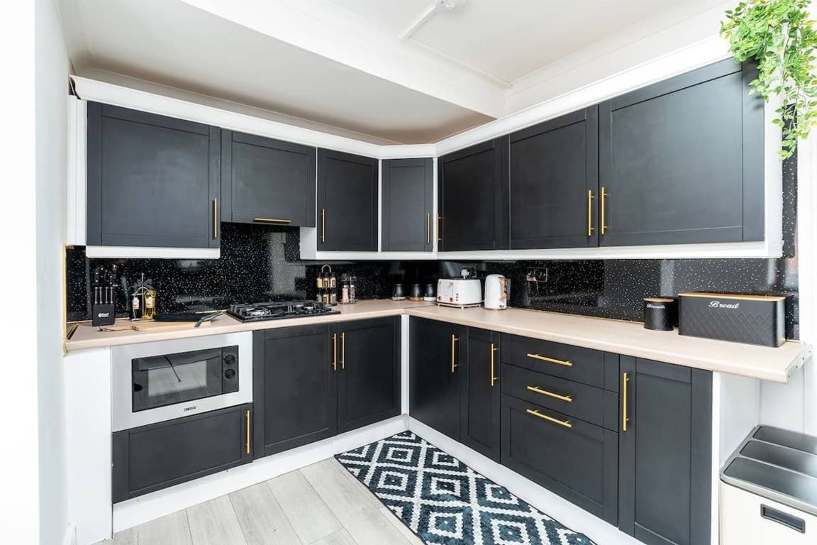 Apartment ∙ 4 Bedrooms ∙ 8 Guests - Sheffield, UK