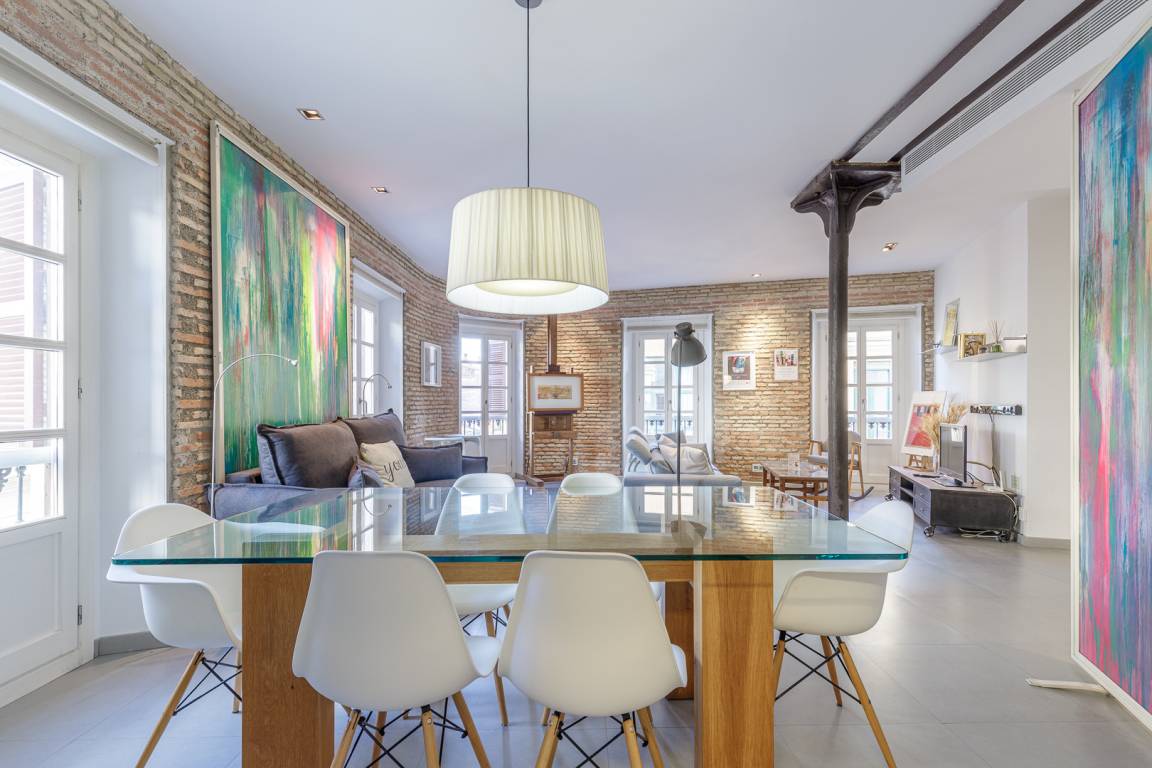 70 M² Apartment ∙ 1 Bedroom ∙ 4 Guests - Málaga