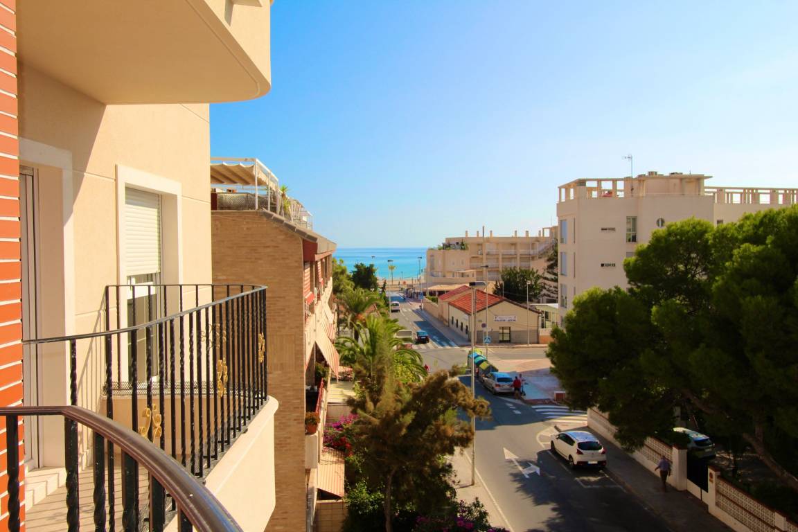 30 M² Studio Flat ∙ 1 Bedroom ∙ 2 Guests - Alicante