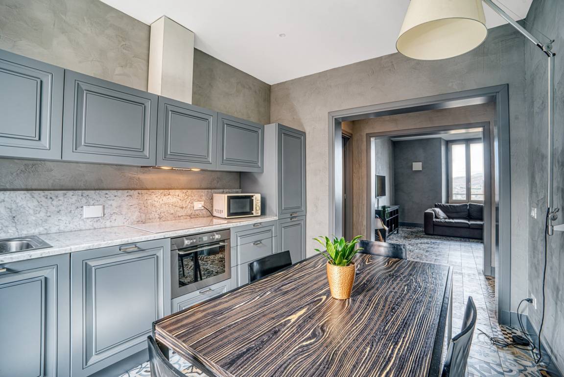 90 M² Apartamento ∙ 2 Habitaciones ∙ 4 Huéspedes - Perugia