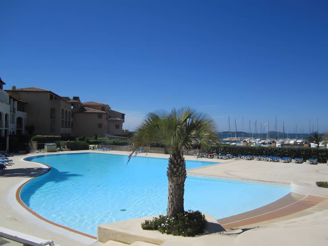 35 M² Appartement ∙ 1 Slaapkamer ∙ 5 Gasten - Six-Fours-les-Plages