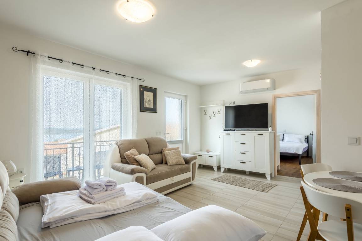 54 M² Apartment ∙ 2 Bedrooms ∙ 5 Guests - Šibenik