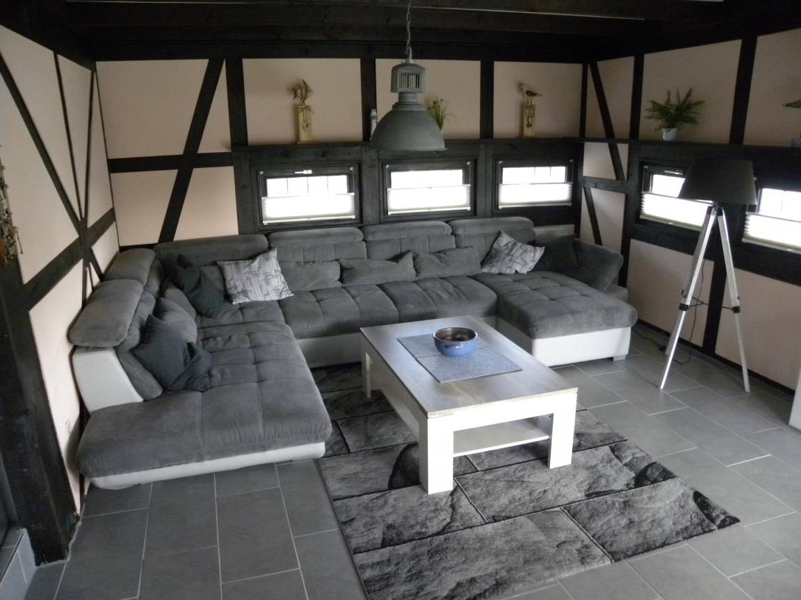 80 M² Ferienhaus ∙ 2 Schlafzimmer ∙ 5 Gäste - Nordenham