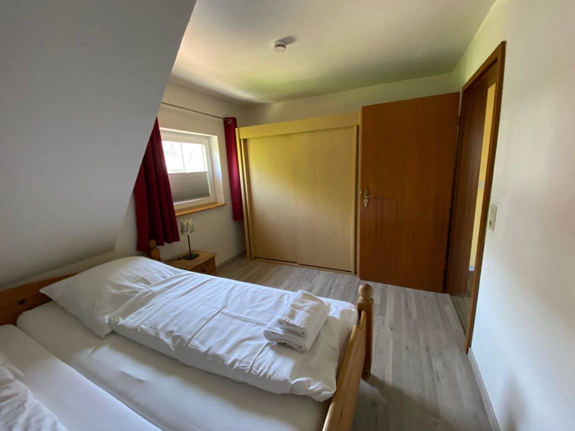 45 m² Ferienwohnung ∙ 1 Schlafzimmer ∙ 3 Gäste – Bild 11