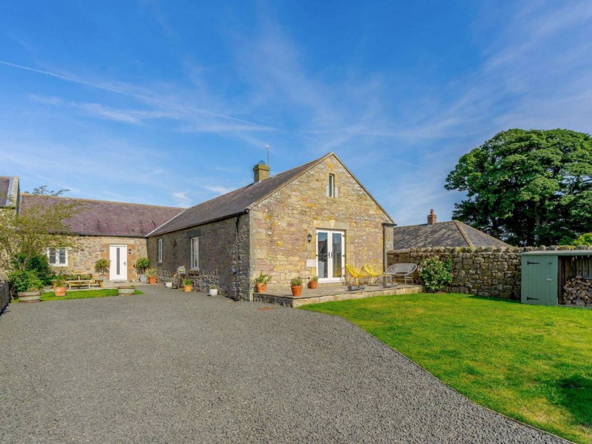 Cottage ∙ 4 Bedrooms ∙ 7 Guests - Bamburgh