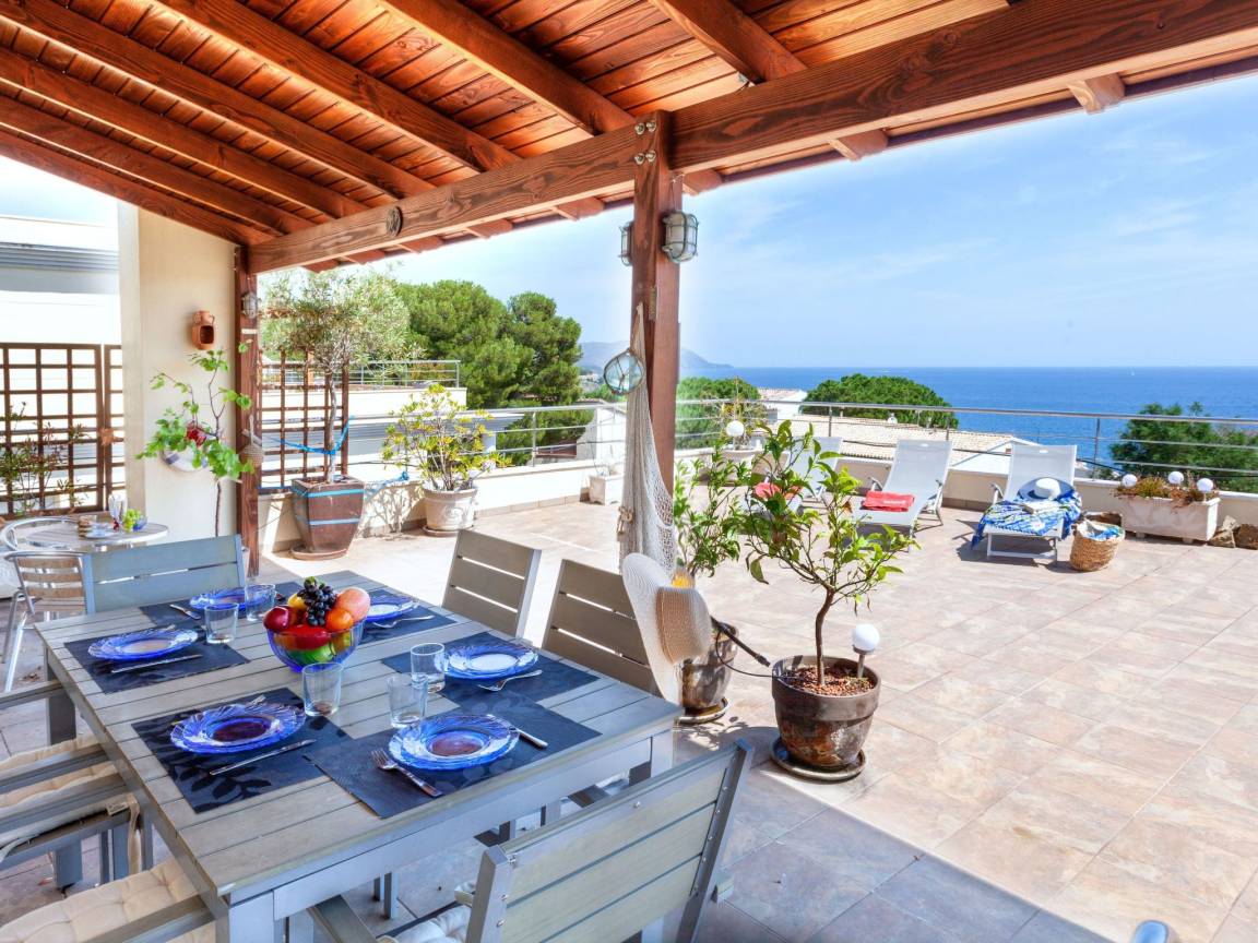 68 M² Appartement ∙ 2 Chambres ∙ 5 Personnes - Llançà