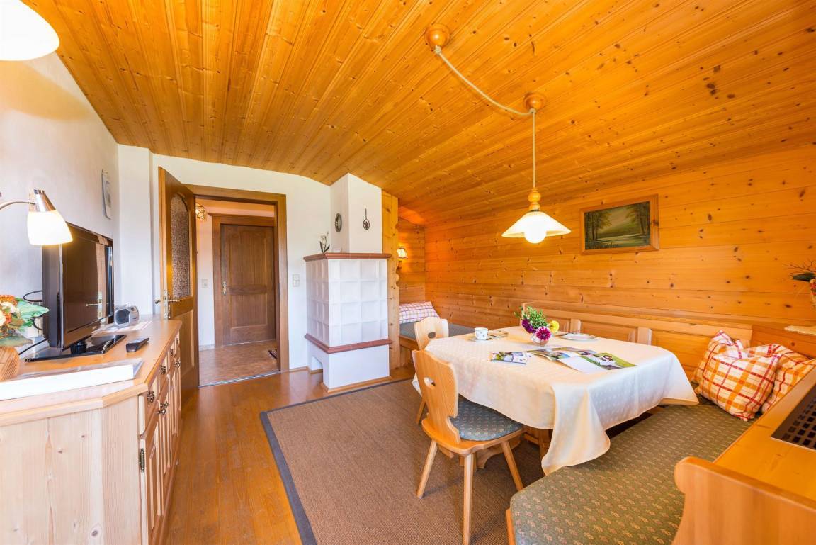 39 M² Ferienwohnung ∙ 1 Schlafzimmer ∙ 2 Gäste - Wörgl