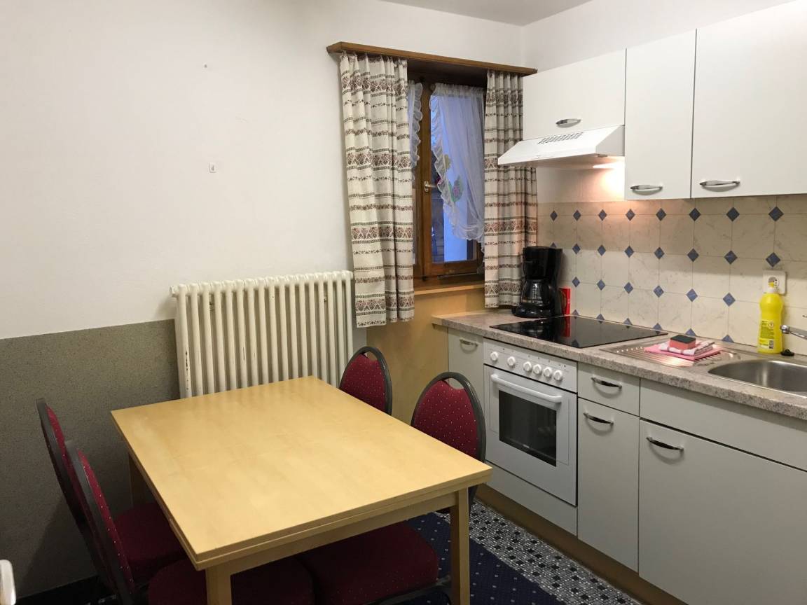 Ferienwohnung ∙ 2 Schlafzimmer ∙ 4 Gäste - Ardez