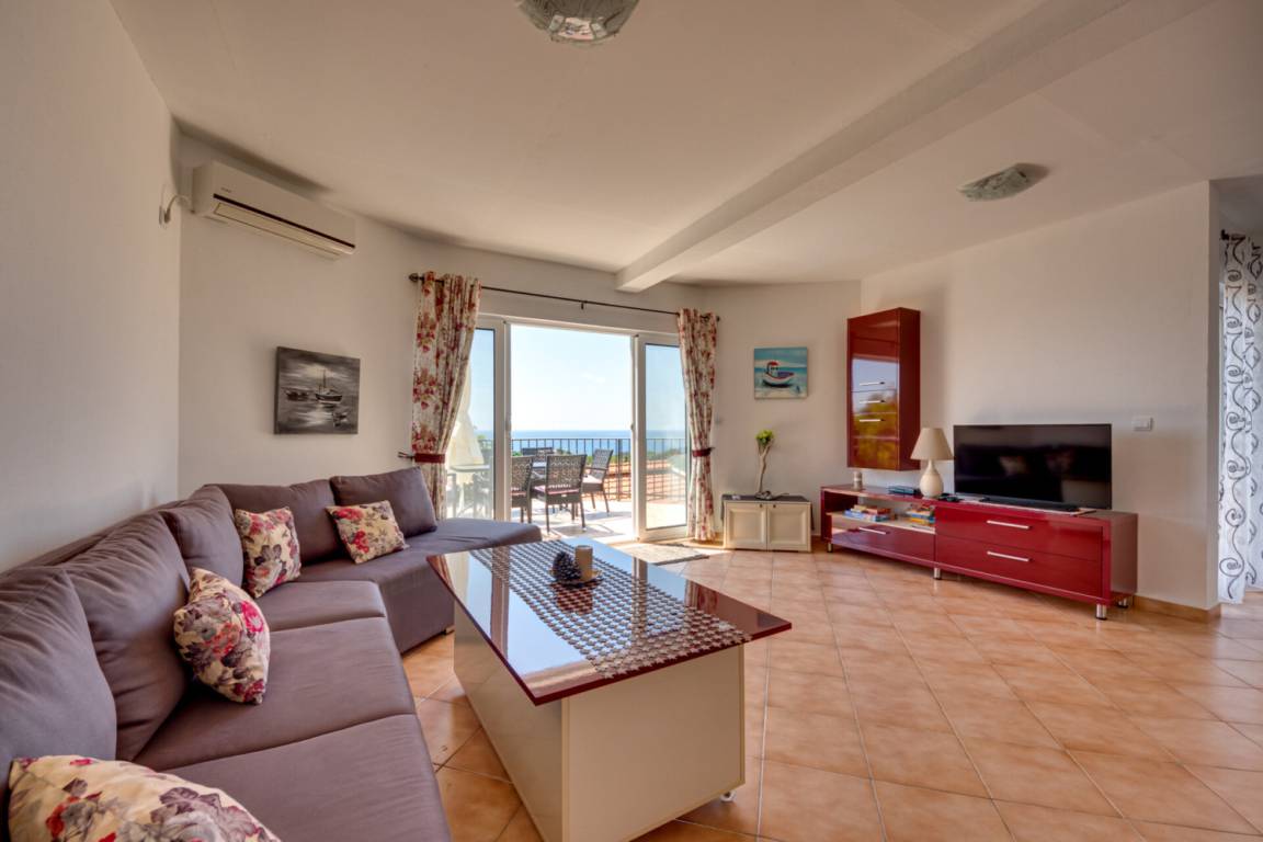 130 m² Ferienhaus ∙ 2 Schlafzimmer ∙ 4 Gäste – Bild 1