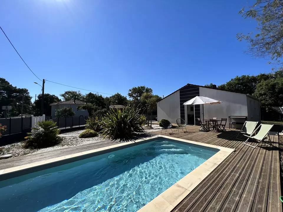 60 M² Ferienhaus ∙ 2 Schlafzimmer ∙ 4 Gäste - Soulac-sur-Mer