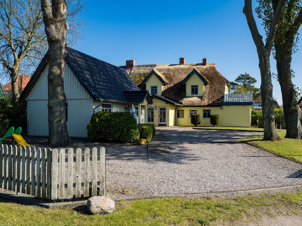 64 m² Ferienwohnung ∙ 2 Schlafzimmer ∙ 4 Gäste – Bild 2