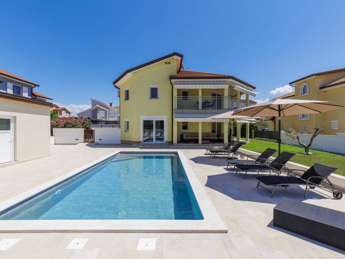 210 M² Ferienhaus ∙ 5 Schlafzimmer ∙ 10 Gäste - Portorož