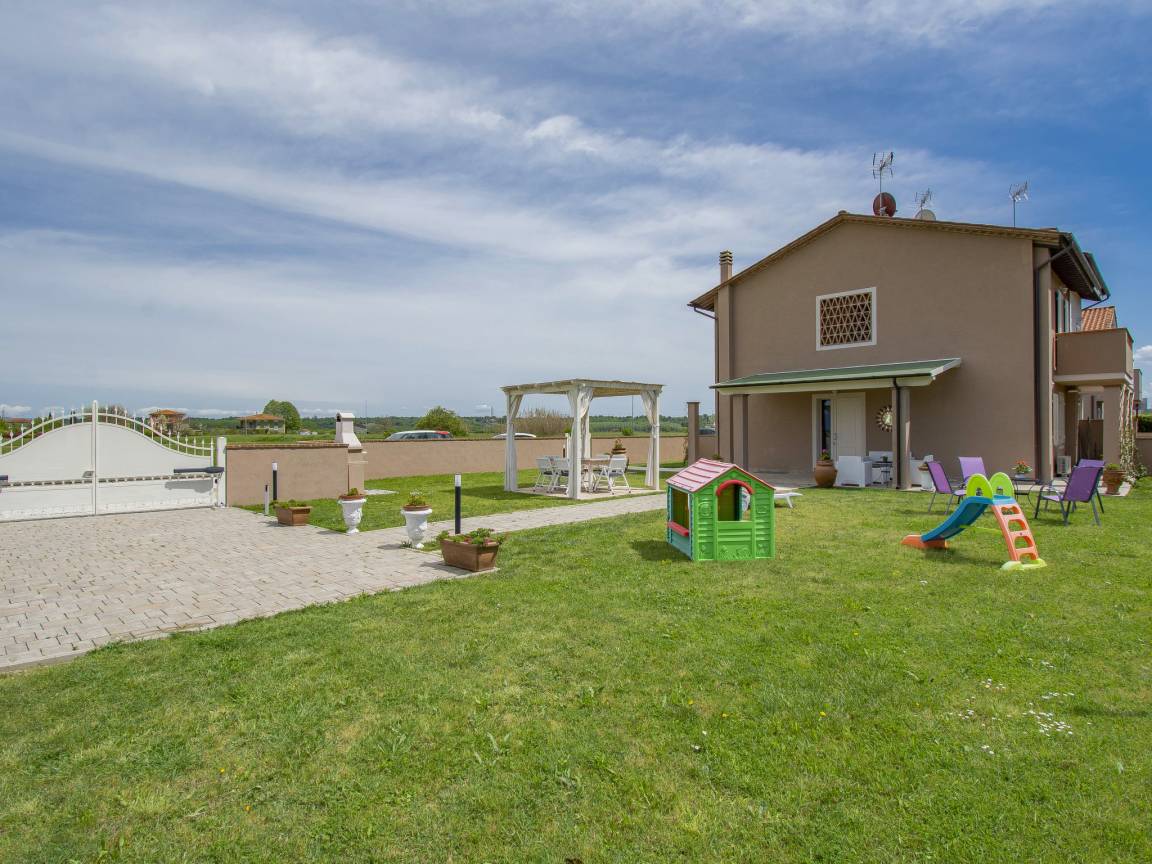 160 M² Casa ∙ 3 Habitaciones ∙ 5 Huéspedes - Pontedera