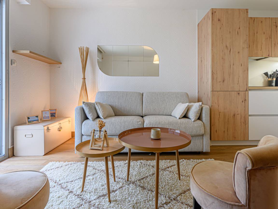 L'Appartement
★sleeveless プルオーバー Appartement 2 pièces - Paris 9 ème – Supernova