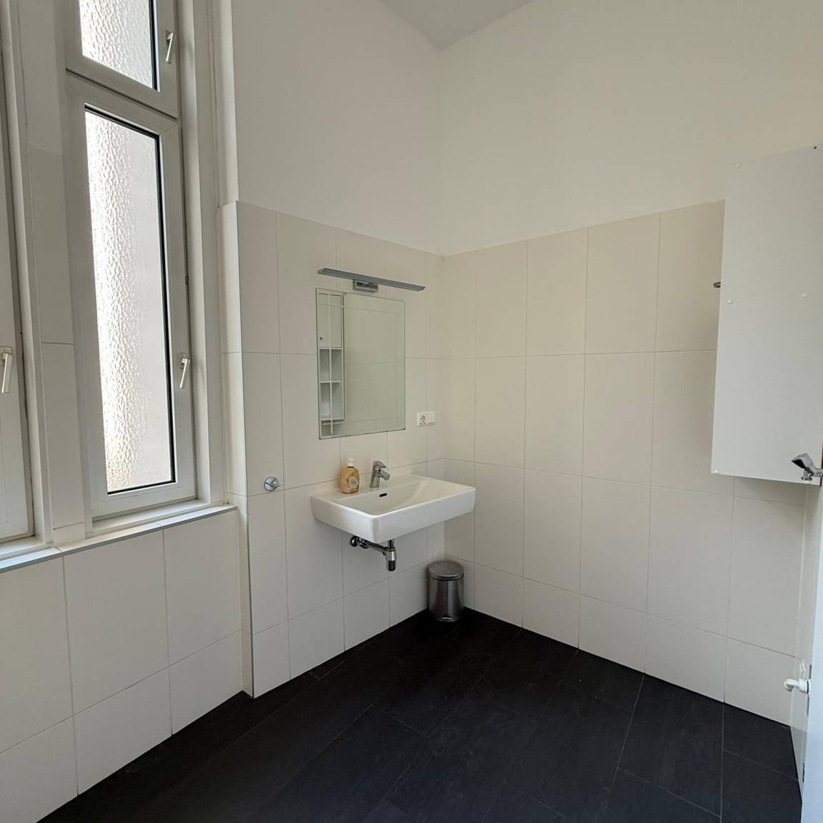 75 m² Ferienwohnung ∙ 1 Schlafzimmer ∙ 7 Gäste – Bild 15