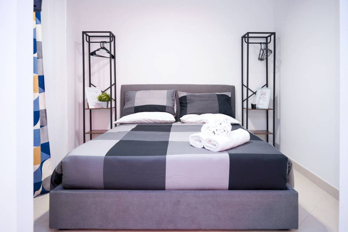 35 M² Appartamento Vacanza ∙ 1 Camera Da Letto ∙ 2 Ospiti - Pomezia