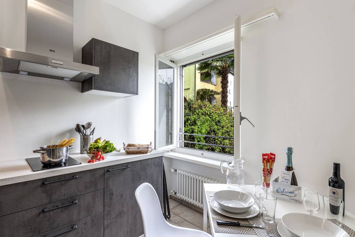 115 M² Ferienwohnung ∙ 3 Schlafzimmer ∙ 9 Gäste - Maggiatal