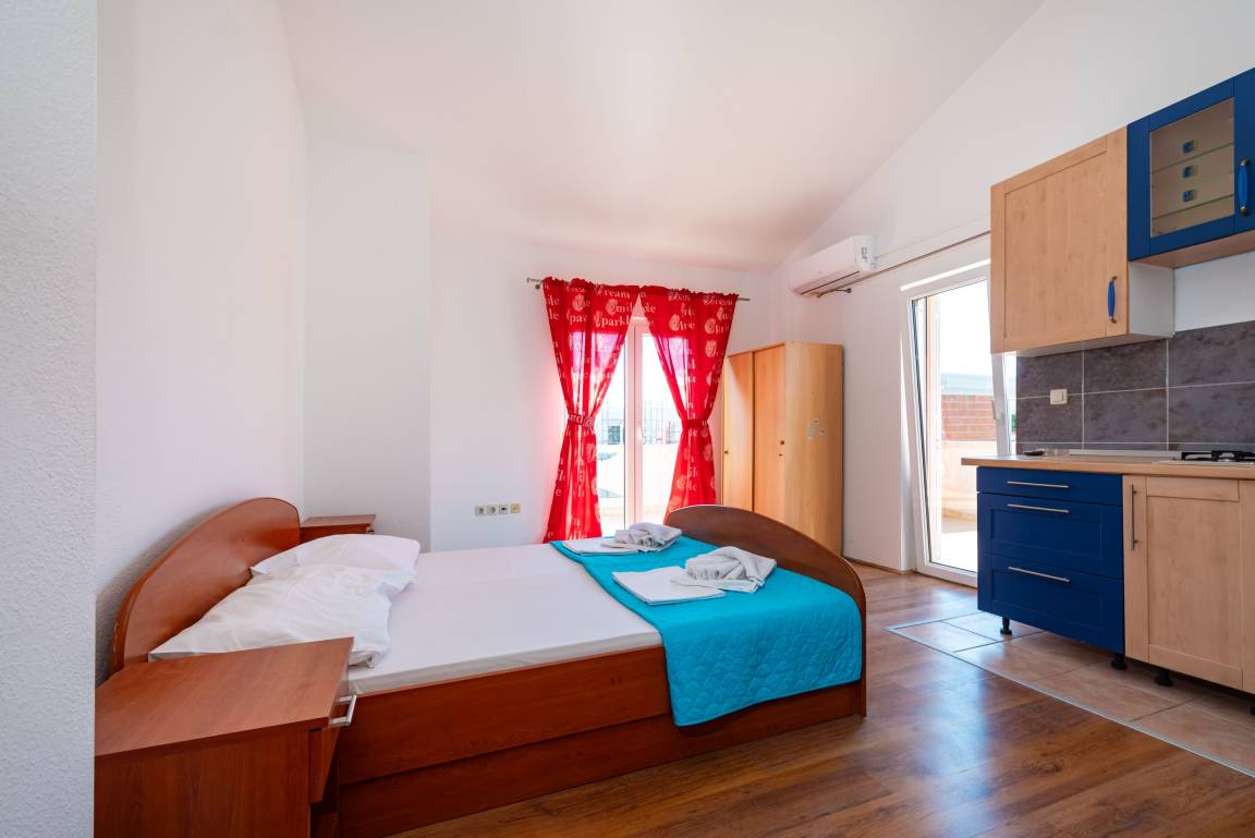 40 M² Apartment ∙ 2 Bedrooms ∙ 5 Guests - Novalja