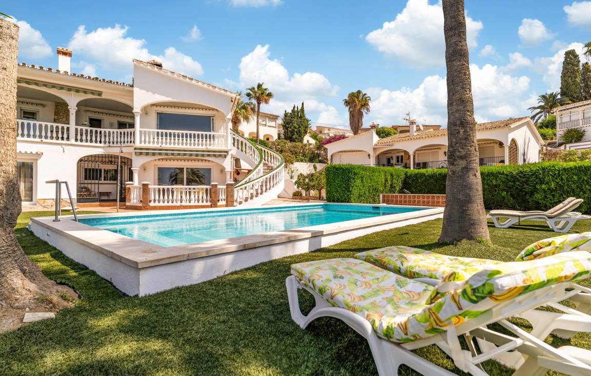 600 M² Ferienhaus ∙ 5 Schlafzimmer ∙ 12 Gäste - Torre del Mar