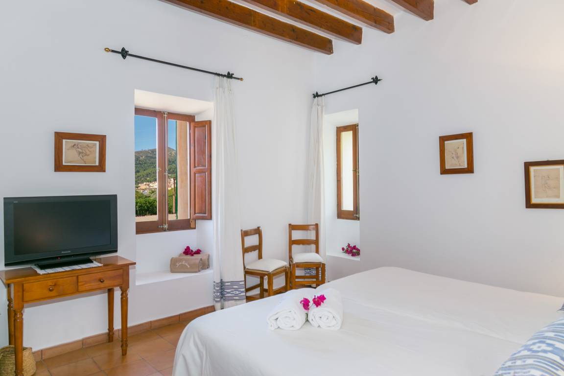 1200 m² Ferienhaus ∙ 4 Schlafzimmer ∙ 8 Gäste – Bild 18
