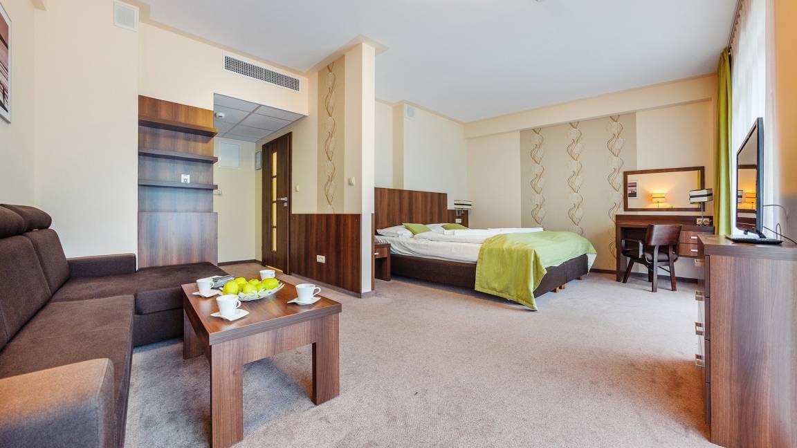 32 m² Ferienwohnung ∙ 1 Schlafzimmer ∙ 4 Gäste – Bild 1