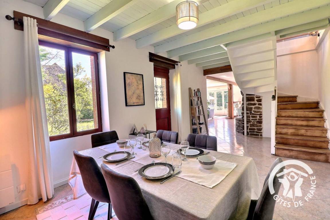 208 m² Gîte ∙ 3 Schlafzimmer ∙ 8 Gäste – Bild 8