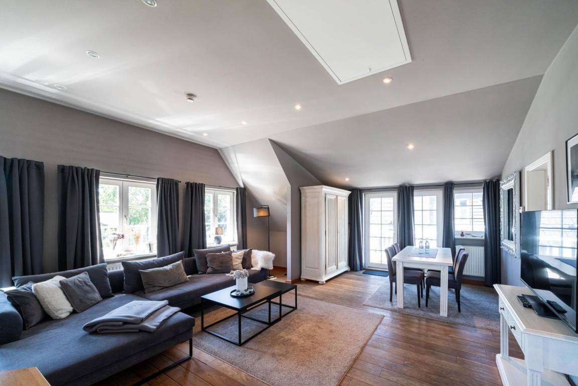 70 M² Ferienwohnung ∙ 2 Schlafzimmer ∙ 4 Gäste - Ahrenshoop