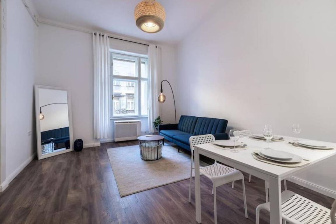 70 M² Apartamento ∙ 1 Habitación ∙ 3 Huéspedes - Budapest