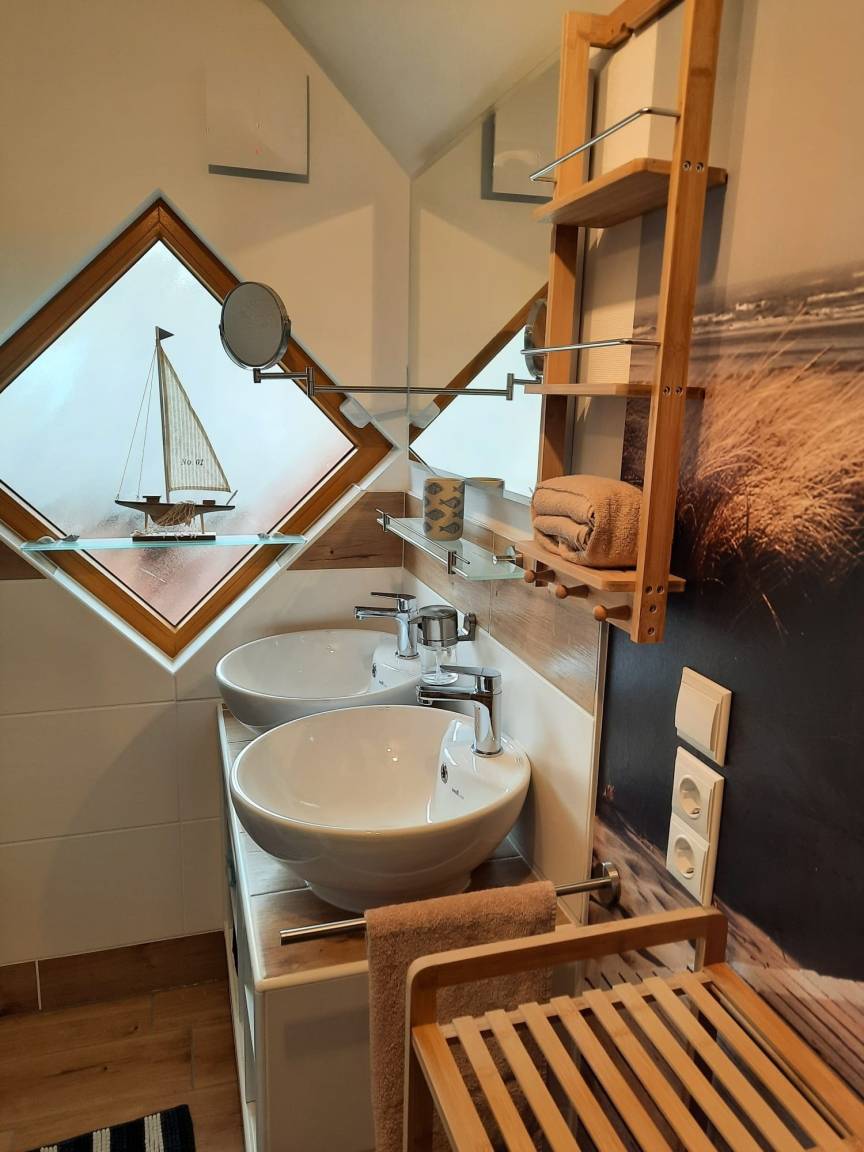 83 m² Ferienwohnung ∙ 3 Schlafzimmer ∙ 8 Gäste – Bild 18