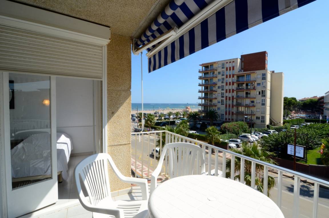 55 M² Apartamento ∙ 2 Habitaciones ∙ 4 Huéspedes - Estartit