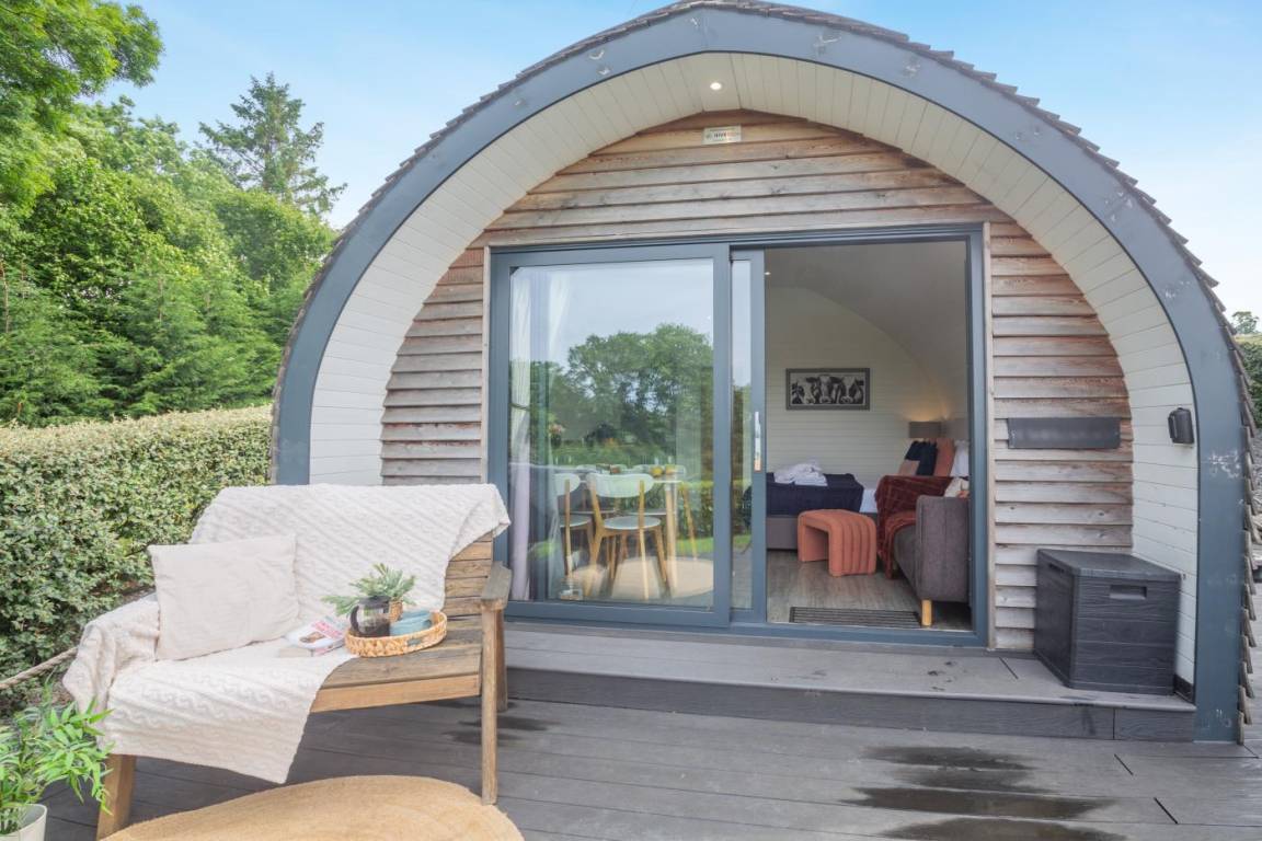 Camping ∙ 2 Bedrooms ∙ 4 Guests - North Wales