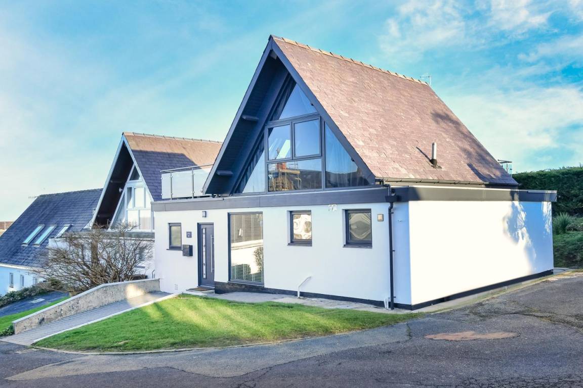 Cottage ∙ 3 Bedrooms ∙ 6 Guests - Abersoch