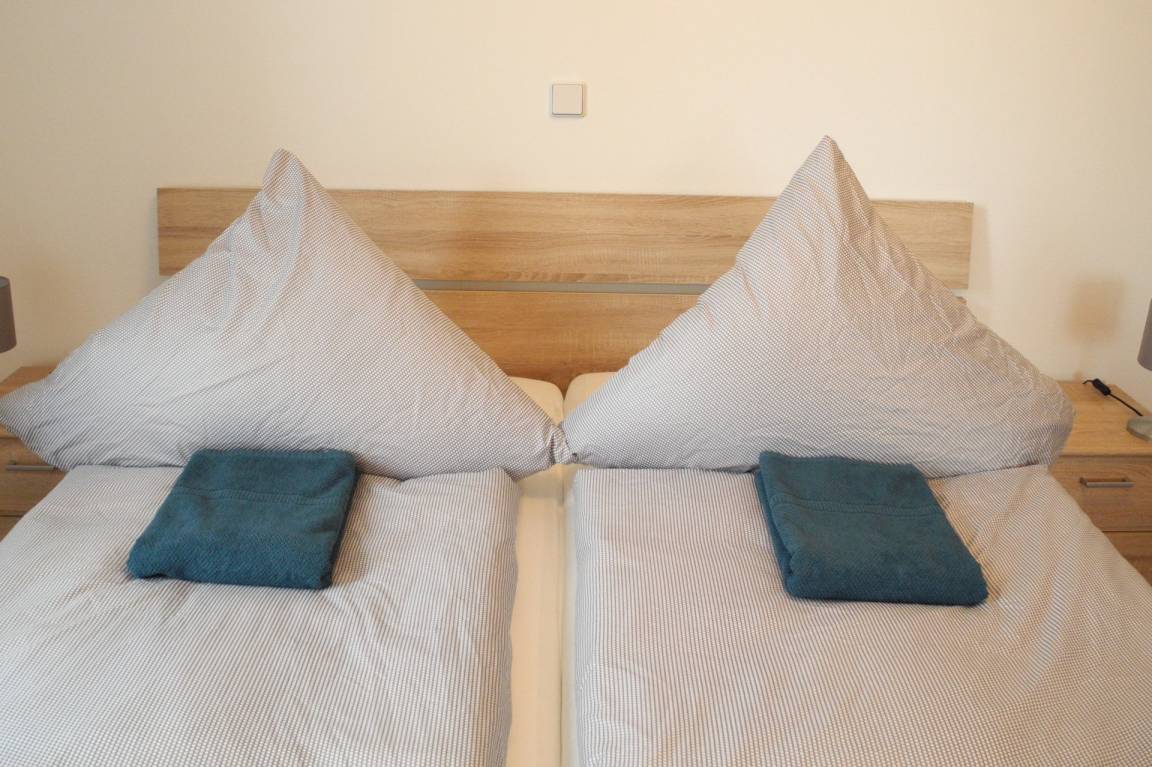 63 m² Ferienwohnung ∙ 2 Schlafzimmer ∙ 6 Gäste – Bild 10