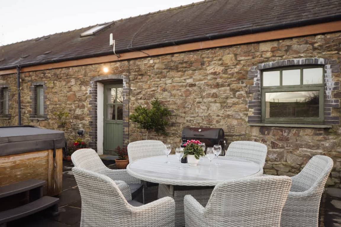 120 M² Villa ∙ 3 Bedrooms ∙ 6 Guests - Haverfordwest