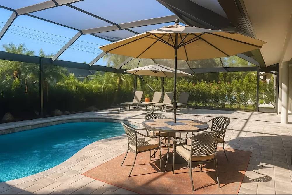 214 M² House ∙ 3 Bedrooms ∙ 7 Guests - Cape Coral, FL