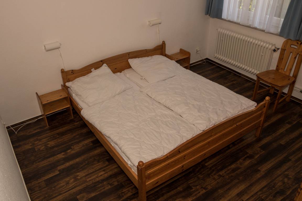 79 m² Ferienwohnung ∙ 2 Schlafzimmer ∙ 5 Gäste – Bild 5