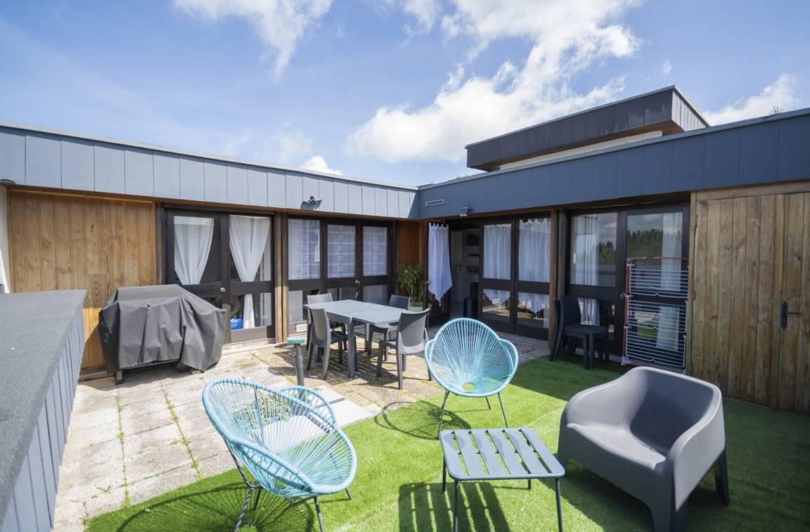 45 M² Cottage ∙ 2 Bedrooms ∙ 6 Guests - Auvergne