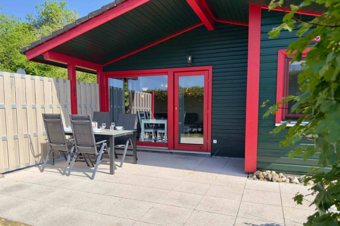 50 m² Ferienhaus ∙ 2 Schlafzimmer ∙ 4 Gäste – Bild 1
