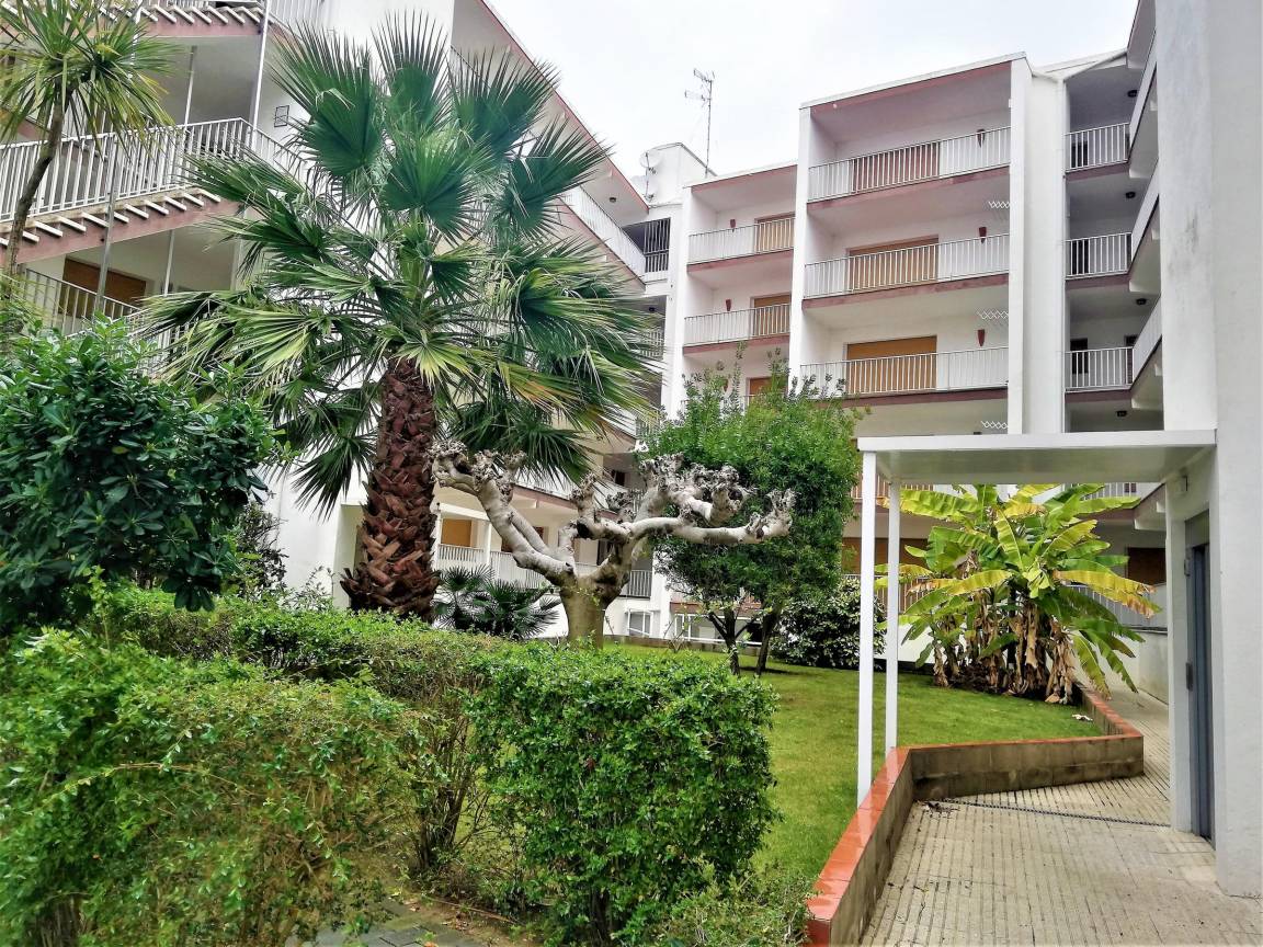 80 M² Appartement ∙ 2 Chambres ∙ 6 Personnes - Roses