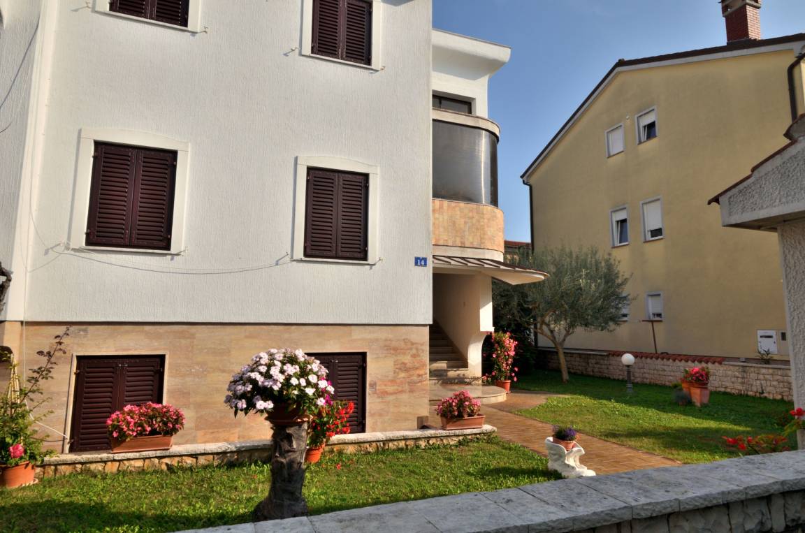 180 M² Apartment ∙ 4 Bedrooms ∙ 8 Guests - Portorož
