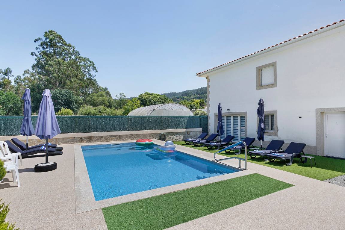 200 M² Huis ∙ 4 Slaapkamers ∙ 12 Gasten - Viana do Castelo