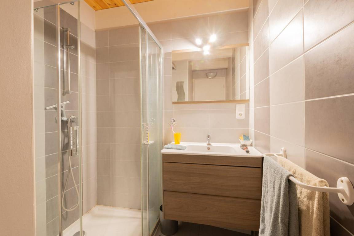 65 m² Gîte ∙ 2 Schlafzimmer ∙ 4 Gäste – Bild 27