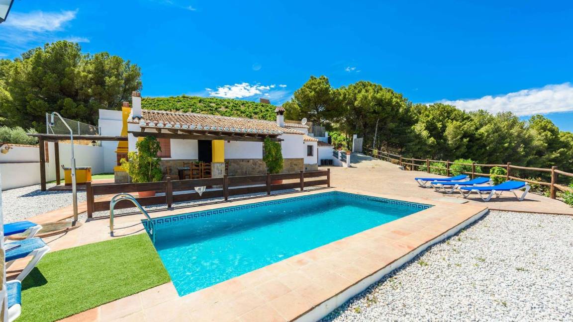 95 M² Huis ∙ 4 Slaapkamers ∙ 8 Gasten - Comares