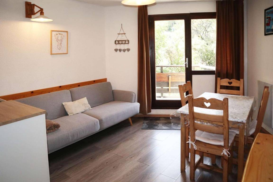 30 m² Studio ∙ 1 Schlafzimmer ∙ 6 Gäste – Bild 4