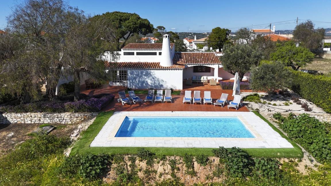 338 M² Villa ∙ 5 Bedrooms ∙ 10 Guests - Vilamoura