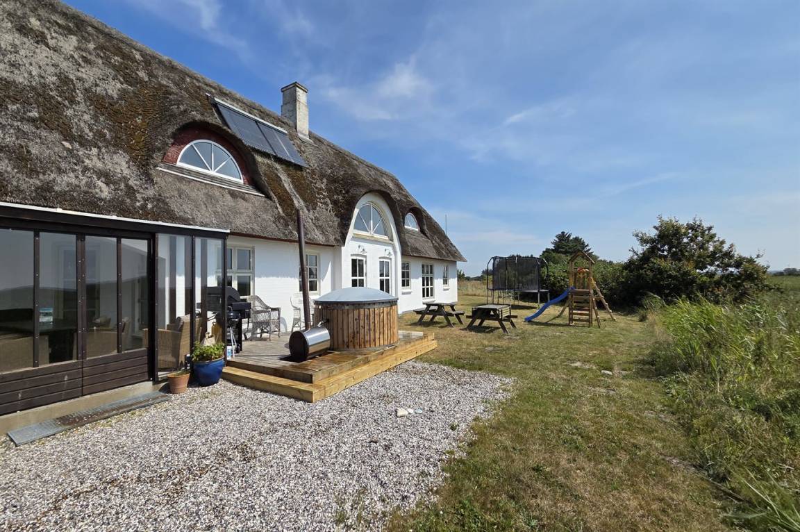 355 m&sup2; Ferienhaus 10 Schlafzimmer 23 G&auml;ste
